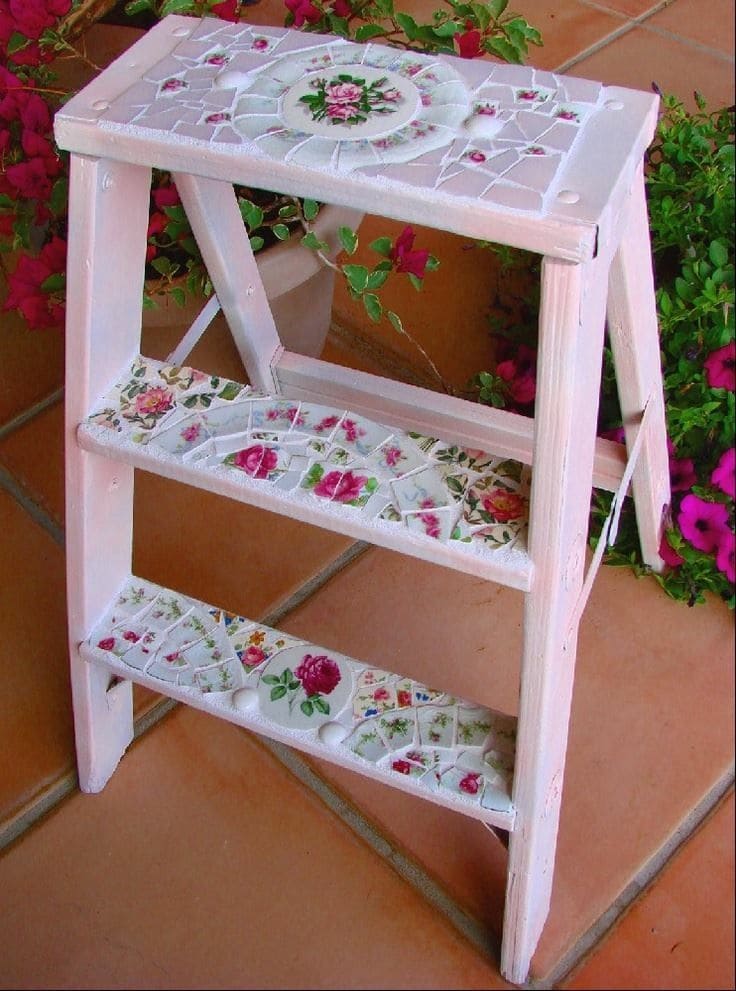 Charming Mosaic Ladder for Unique Decor
