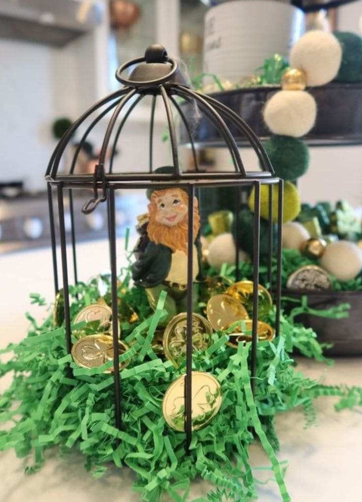 Whimsical Leprechaun Trap Centerpiece Idea