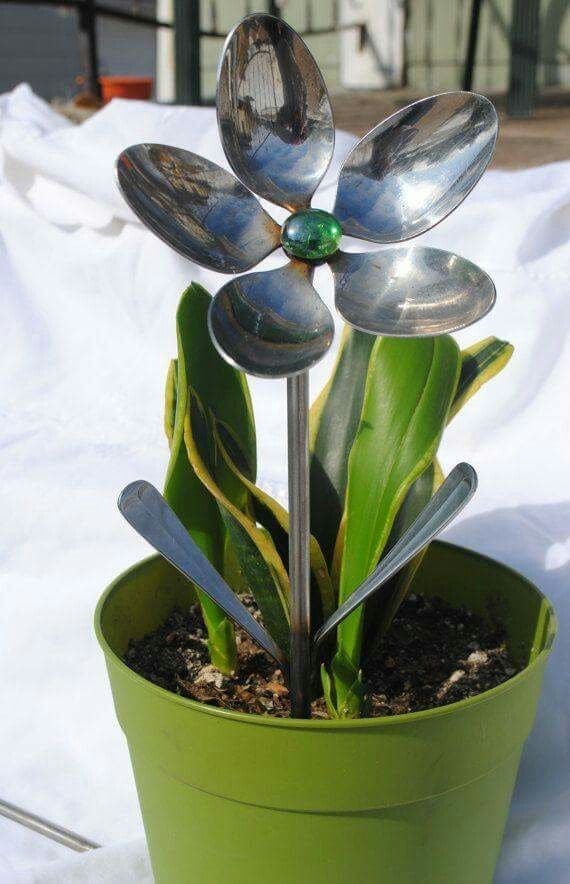 Spoon Bloom Garden Decor