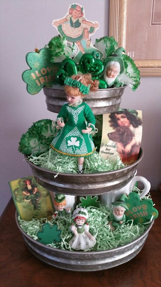 Vintage-Inspired St. Patricks Day Tiered Tray