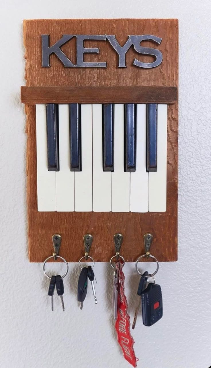 Organized Piano Key Wall Hanger