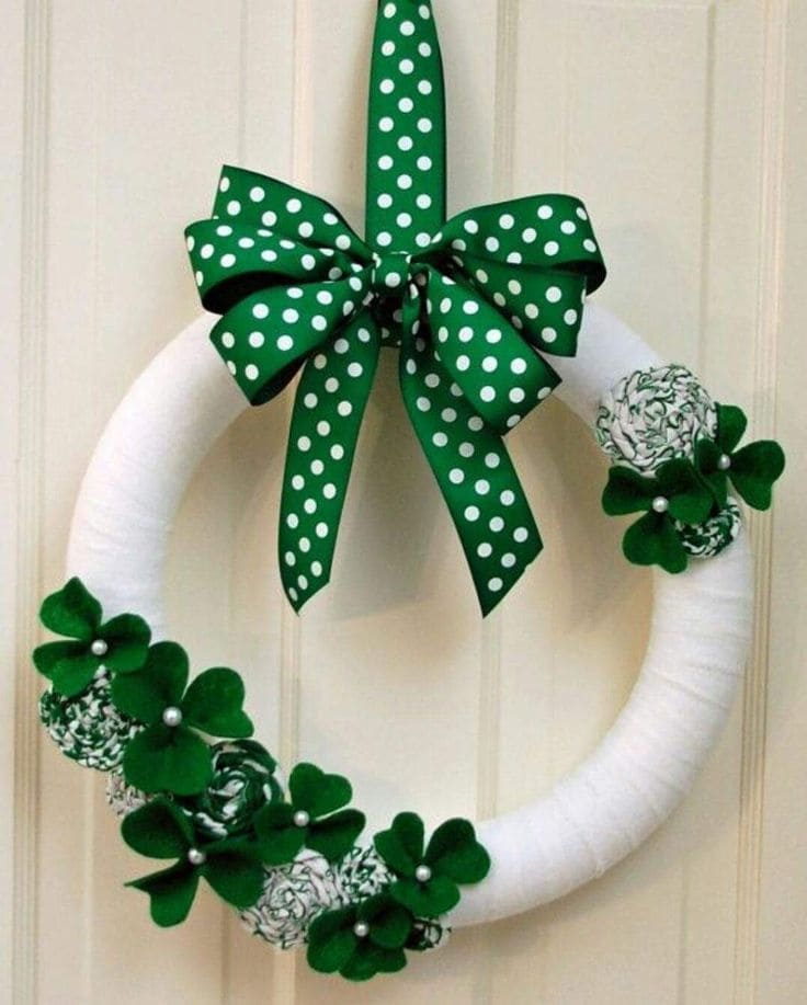 Charming Polka Dot Clover Elegance Wreath