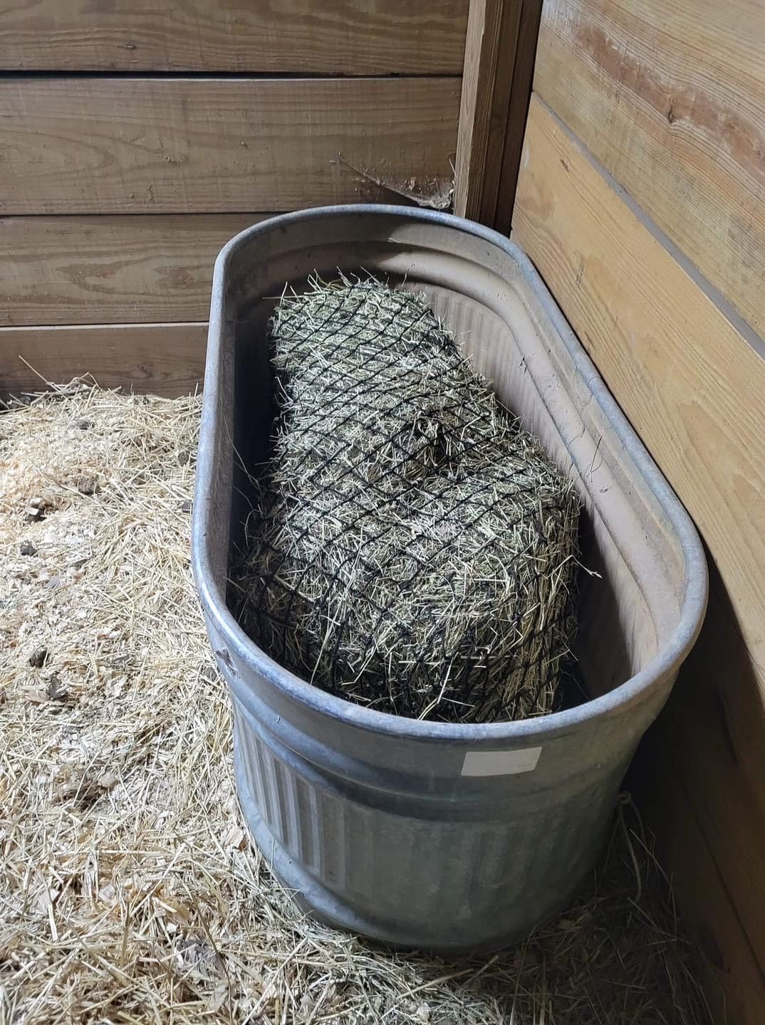 Galvanized Tub Hay Holder