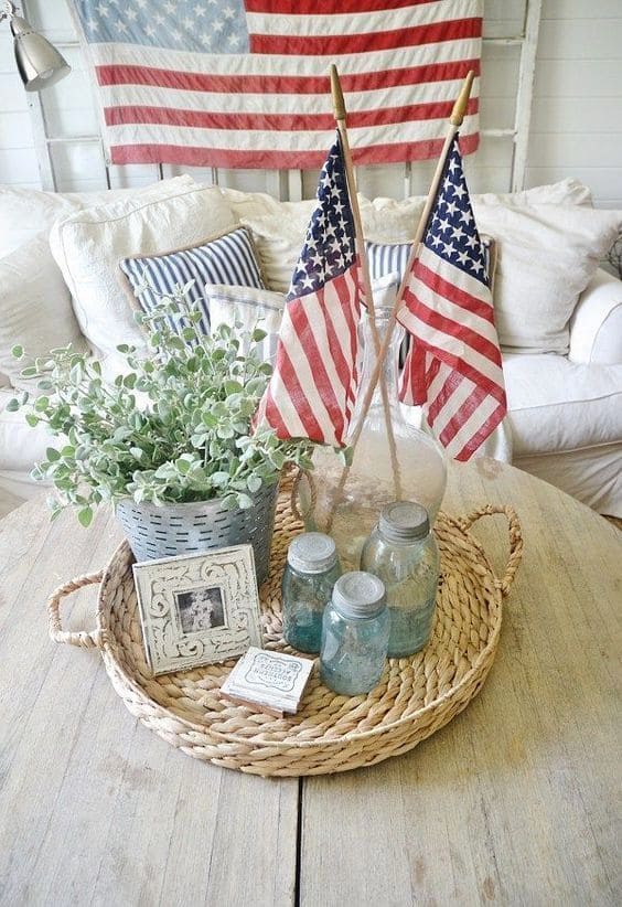 Rustic Patriotic Table Centerpiece
