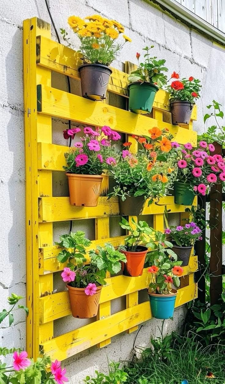 Bright and Cheerful Vertical Pallet Garden