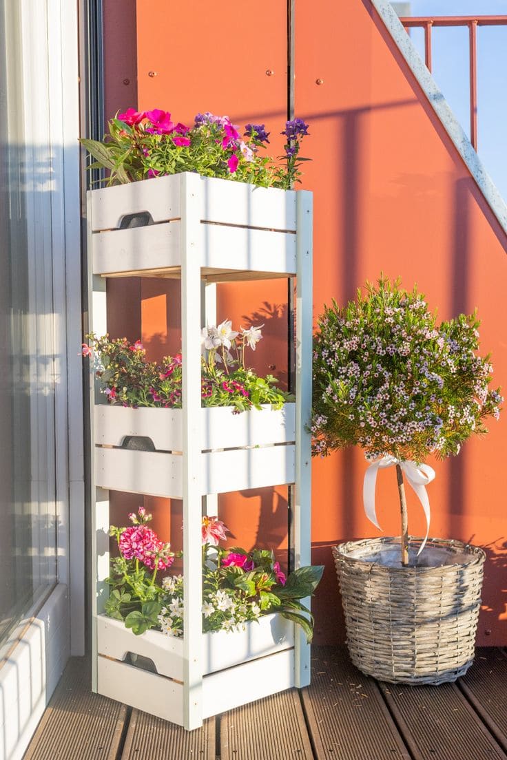 Charming Multi-Tiered Pallet Flower Stand