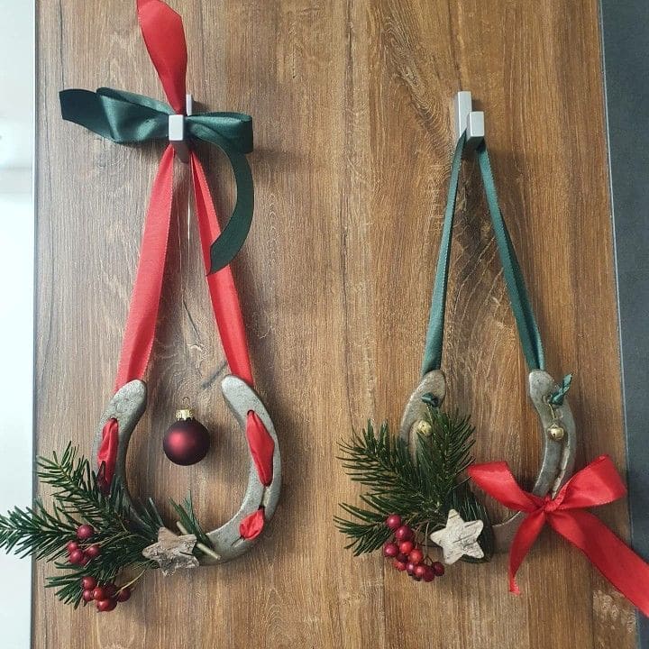Horseshoe Christmas Ornament Wreaths