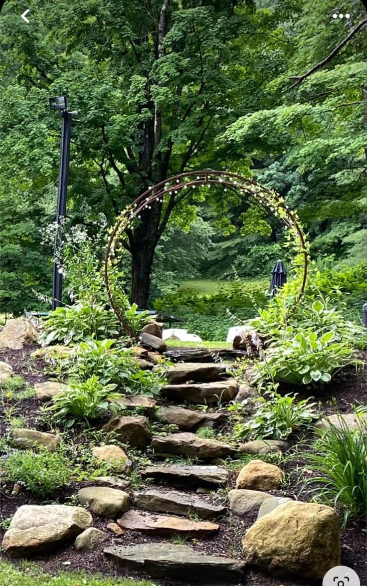 Romantic Garden Woodland Gateway Retreat