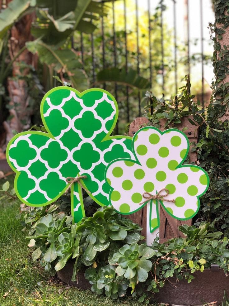 Playful St. Patricks Day Yard Shamrock Delight