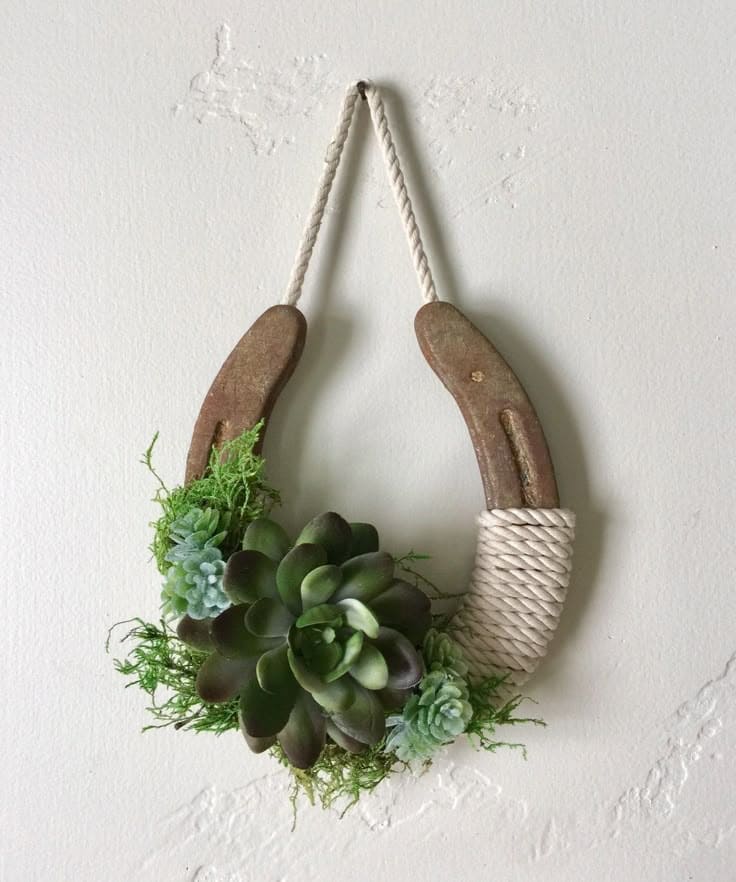 Mini Succulent Horseshoe Wreath