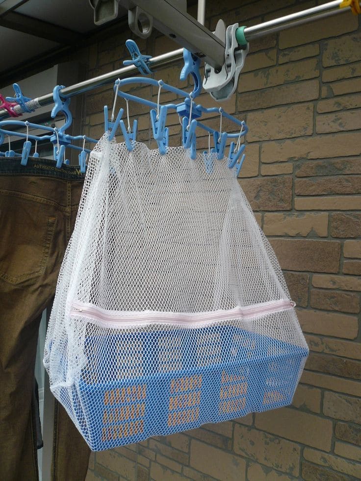 Versatile Mesh Bag Hanging Drying System