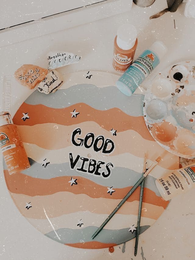 Retro-Chic Good Vibes Vinyl Art